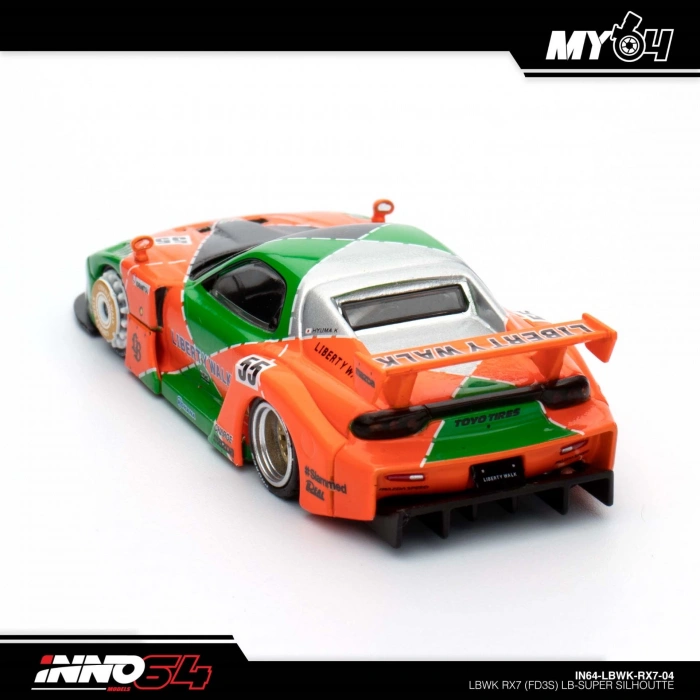 Inno 1/64 LBWK RX7 (FD3S) LB-Super Silhouette