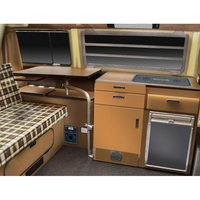 Revell 07676 1/24 VW T2 Camper