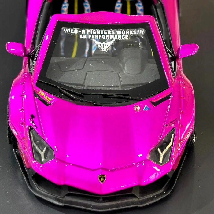 Liberty Walk 1/64 Lamborghini LB 700 (375/500) Limited Edition