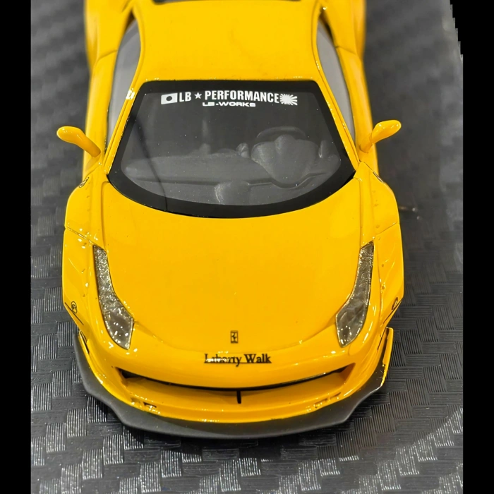 Scale Box 1/64 Ferrari 458 Italia
