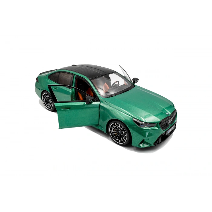 Solido S1814701 1/18 BMW M5 – M Isle of Man Green Metallic – 2025