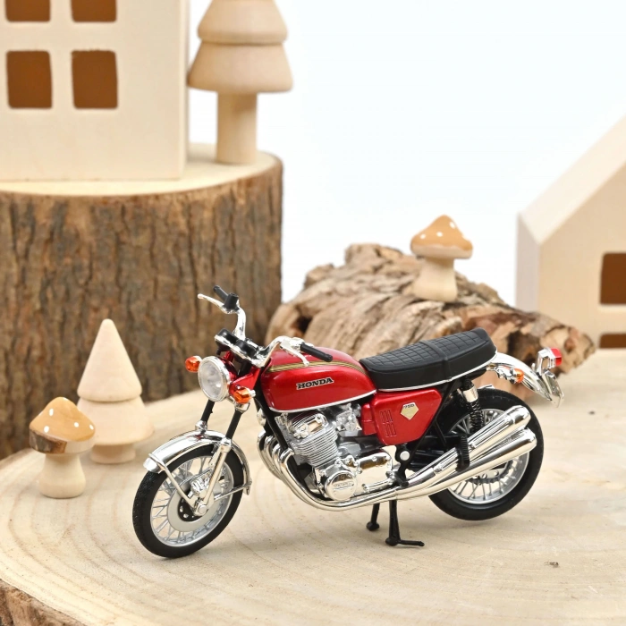 Norev 182026 1/18 Honda CB750 1969 Red Metallic