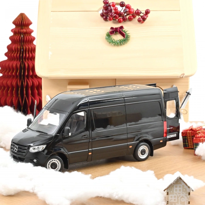 Norev 183041 1/18 Mercedes-Benz Sprinter 2018 Black