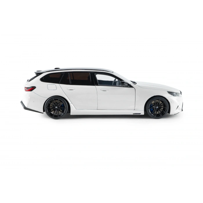 Solido S1814802 1/18 BMW M5 TOURING – Alpine White Solid – 2025