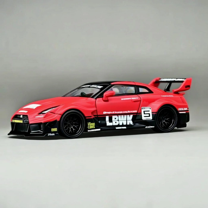 CM Model 1/64 Nissan 35GT-RR LBWK Super Silhouette Finished Product