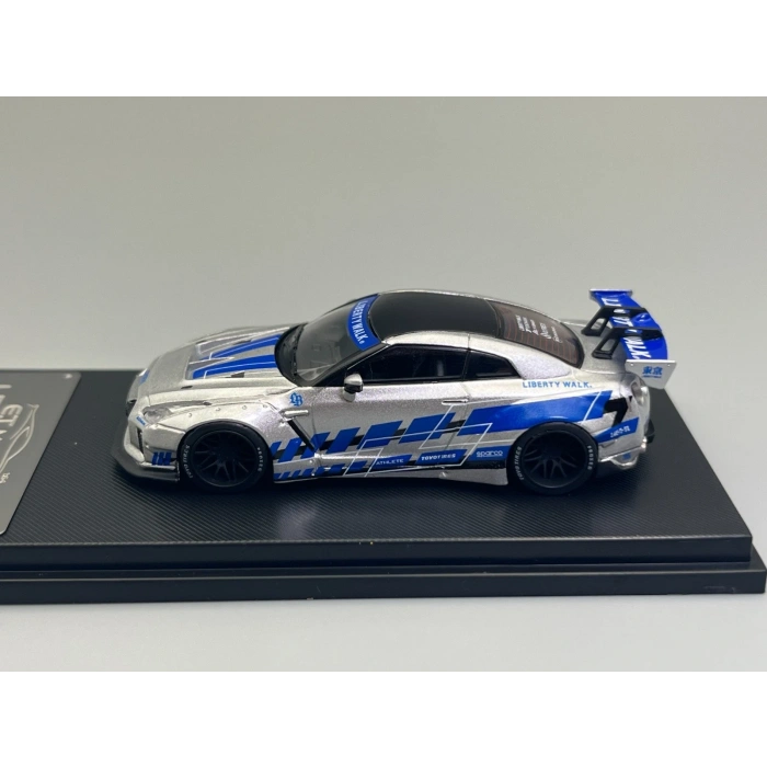 E.T Model 1/64 Nissan GT-R R35 Brians 2F2F Skyline LB Liberty Walk Livery