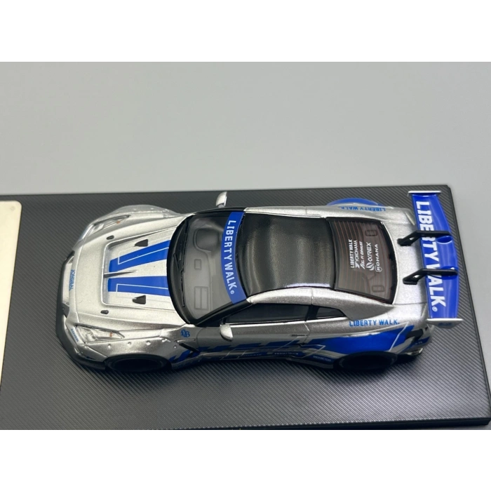 E.T Model 1/64 Nissan GT-R R35 Brians 2F2F Skyline LB Liberty Walk Livery