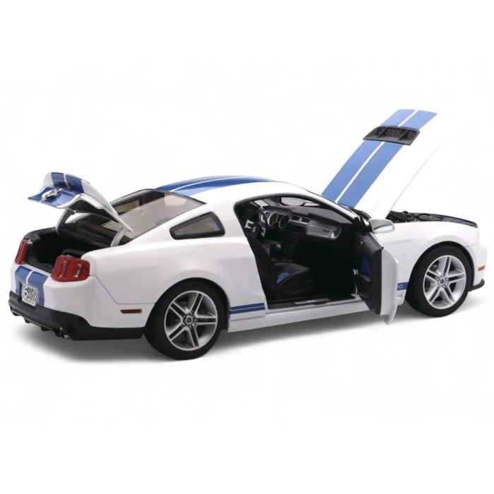 GreenLight 1/18 2011 Shelby GT500 - Performance White with Grabber Blue Stripes