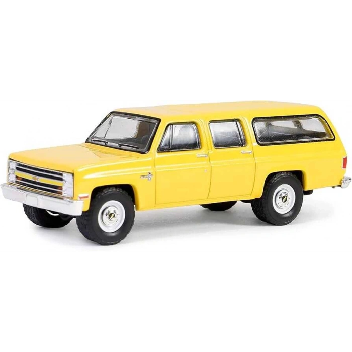 Greenlight 1/64 Blue Collar Collection Series 13- 1987 Chevy Suburban K20