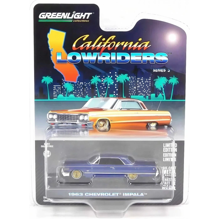 Greenlight 1/64 California Lowriders Series 5 - 1963 Chevrolet Impala – Dark Blue and Gold Solid Pack