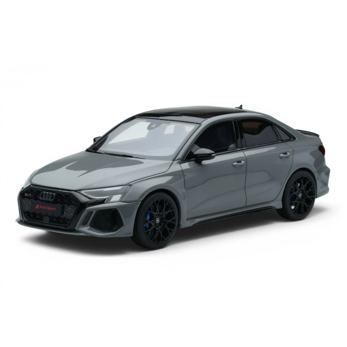 Gt Spirit GT885 1/18 Audi RS 3 Sedan Performance Edition 2022