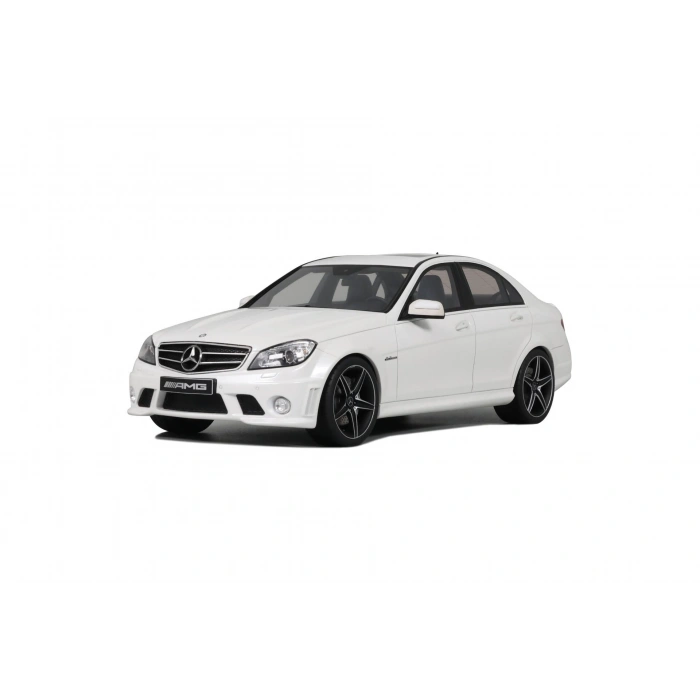 Gt Spirit GT928 1/18 Mercedes Benz C63 AMG Diamond White 2007