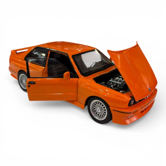 Hobbiez World 1/24 BMW E30 M3 - Orange