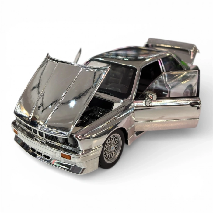 Hobbiez World 1/24 BMW E30 M3 - Silver