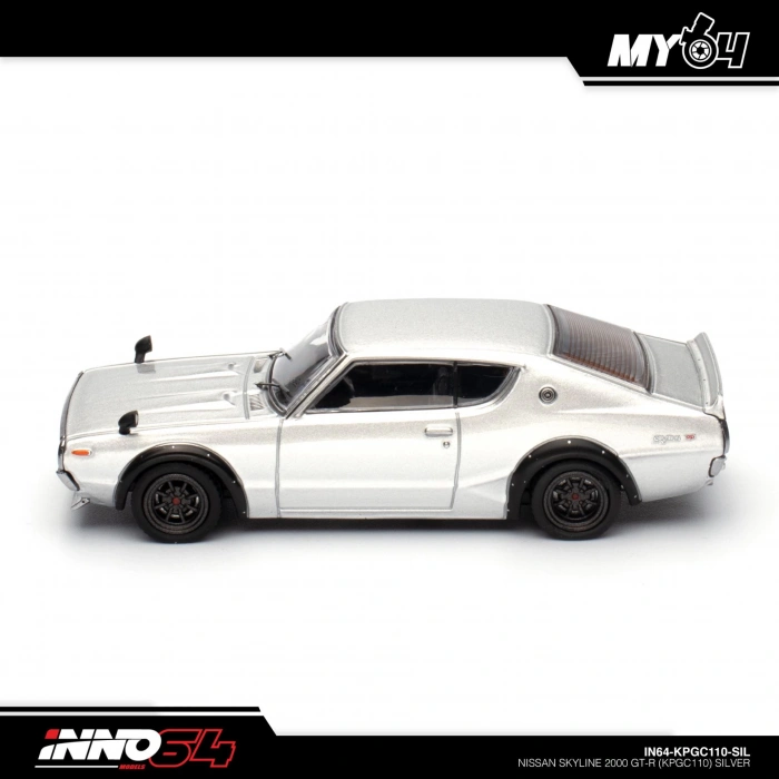 Inno 1/64 NISSAN SKYLINE 2000 GT-R (KPGC110) Silver IN64-KPGC110-SIL