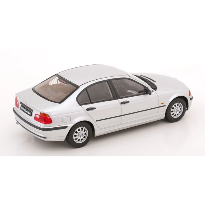KK SCALE 181431 1/18 BMW 3 Serie (E46) Limousine 1999 Silver
