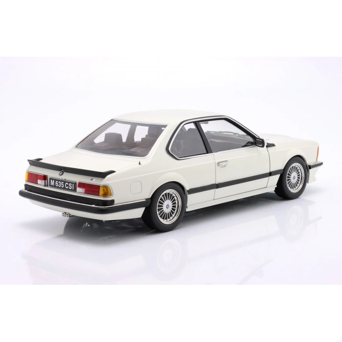 KK SCALE 120164 1/12  BMW M635 CSI 1987 White
