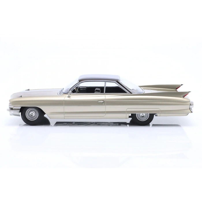 KK SCALE 181252 1/18 1961 Cadillac Series 62 Coupe DeVille 1