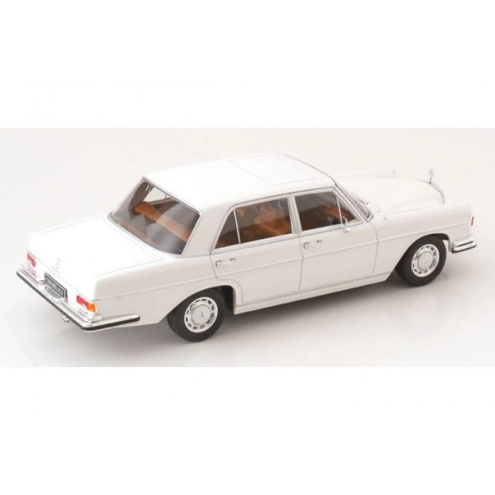 KK SCALE 1/18 Mercedes-Benz 300 SEL 6.3 (W109) 1967 White