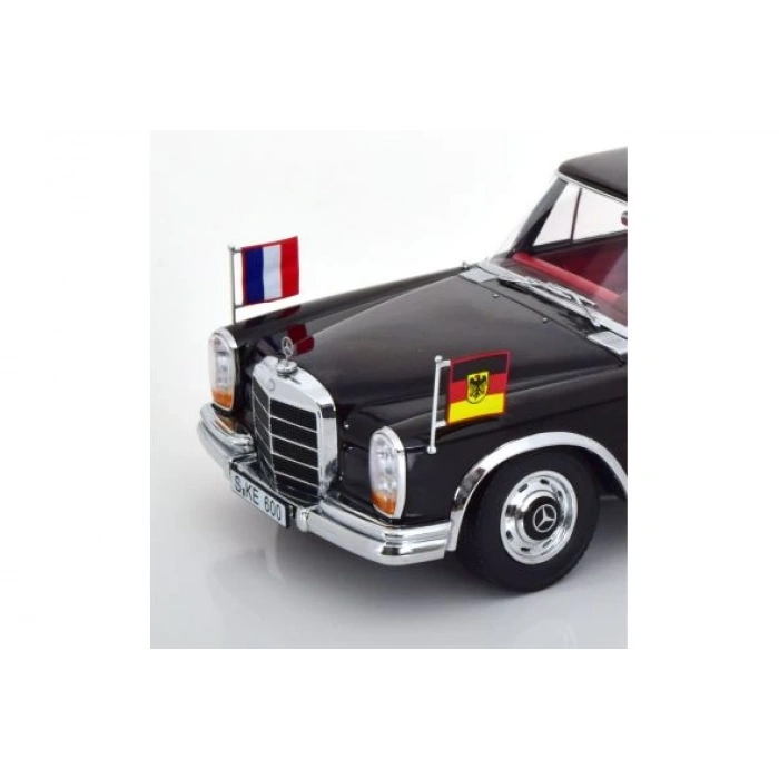 KK SCALE 1/18 Mercedes-Benz 600 LWB W100 Pullman 1964 Black