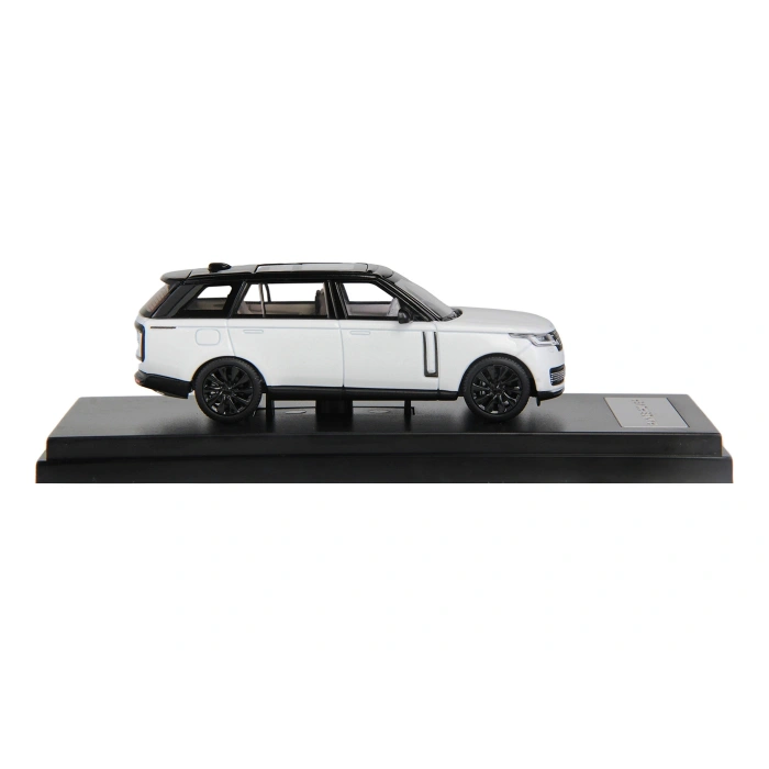 LCD Models 1/64 Range Rover White & Black 2022