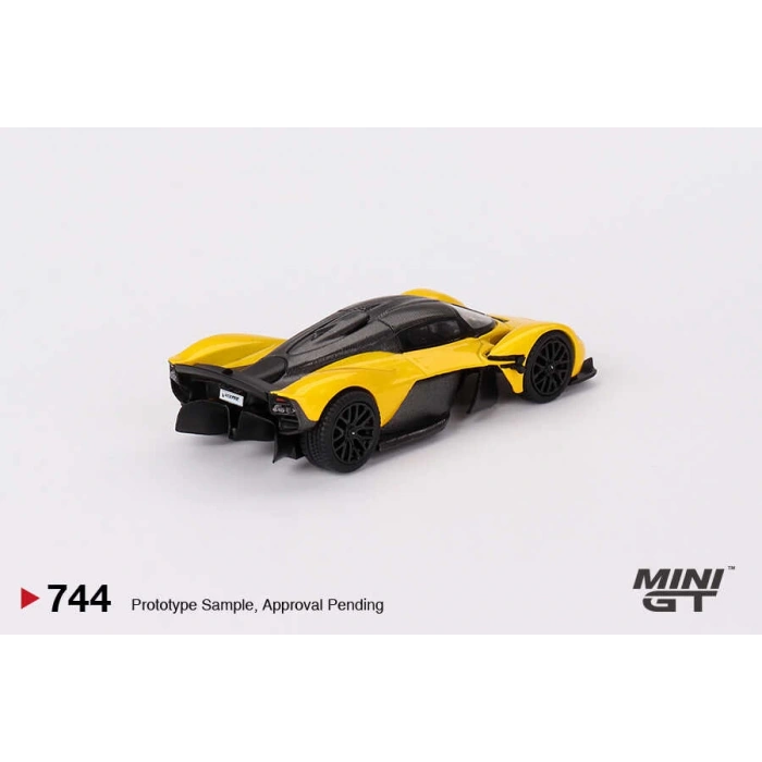 Mini GT 1/64 Aston Martin Valkyrie Sunburst Yellow MGT00744