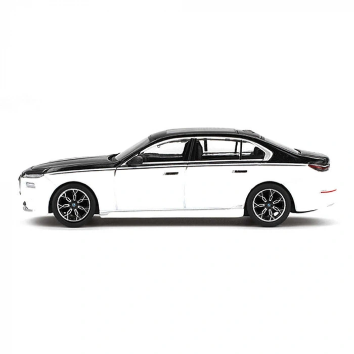 Mini GT 1/64 BMW i7 xDrive60 Alpine White / Black Sapphire - Blister Paket MGT00959-BL