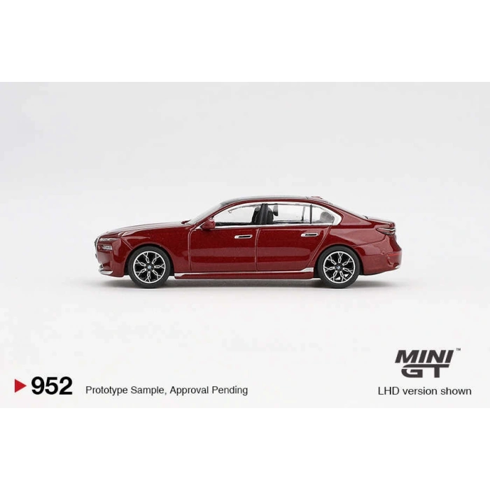 Mini GT 1/64 BMW i7 xDrive60 Aventurin
