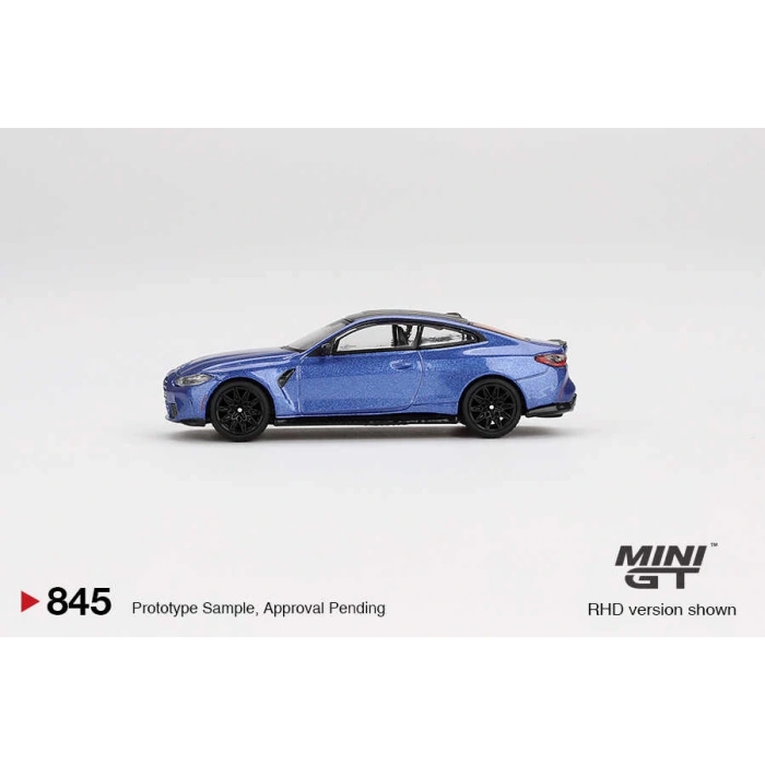Mini GT 1/64 BMW M4 Competition (G82) Portimao Blue