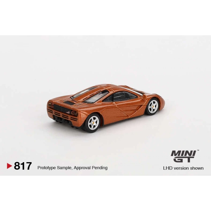 Mini GT 1/64 McLaren F1 Yquem MGT00817