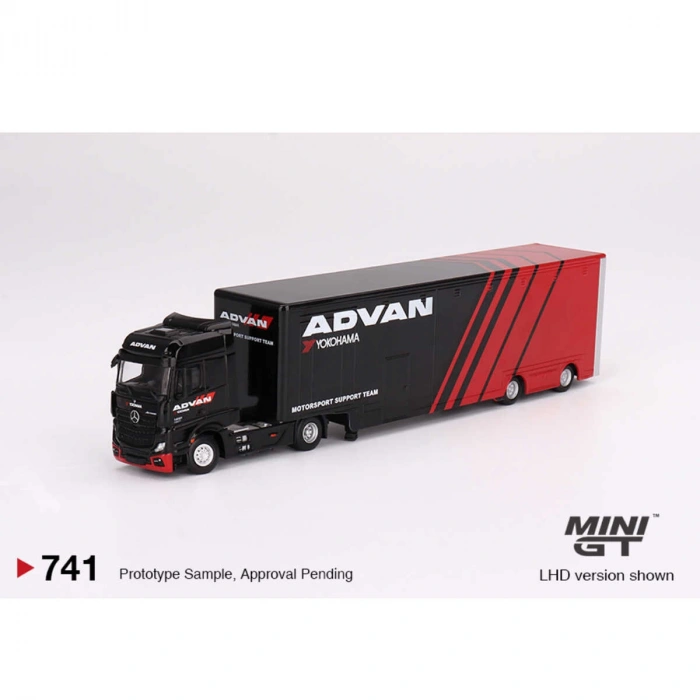 Mini GT 1/64 Mercedes-Benz Actros w/ Racing Transporter ADVAN MGT00741