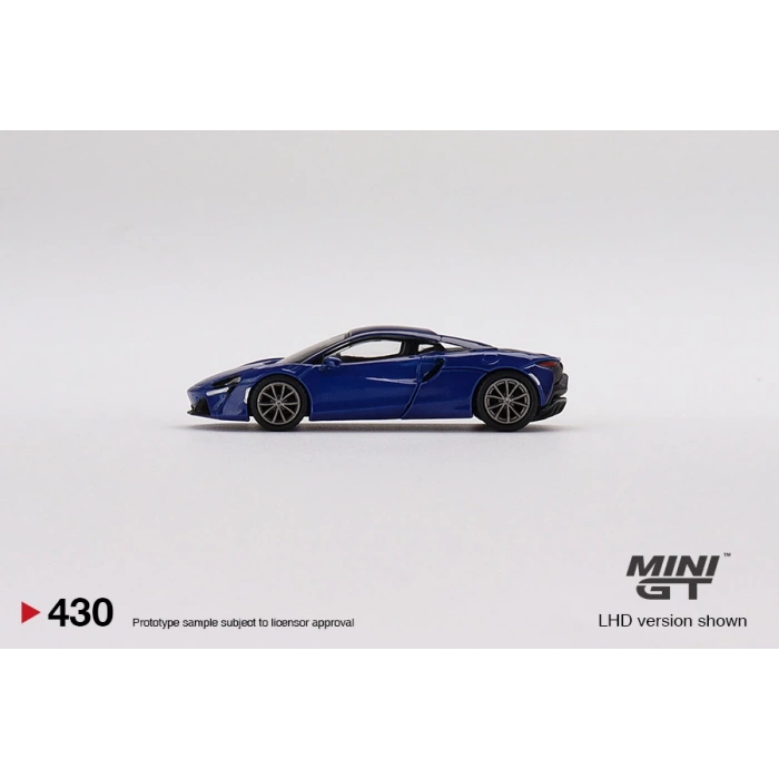 Mini GT MGT00430 1/64 McLaren Artura Volcano Blue