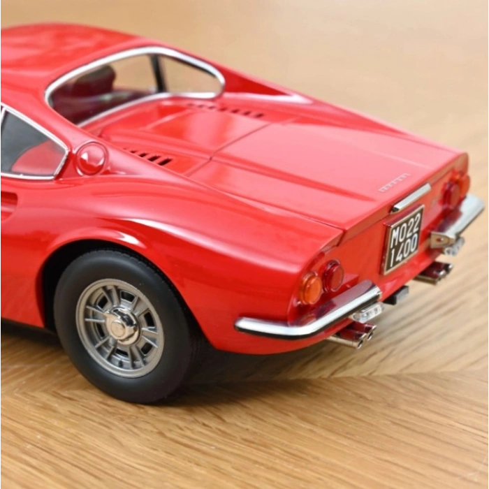 Norev 187800 1/18 Ferrari Dino 246 GT 1968 Red