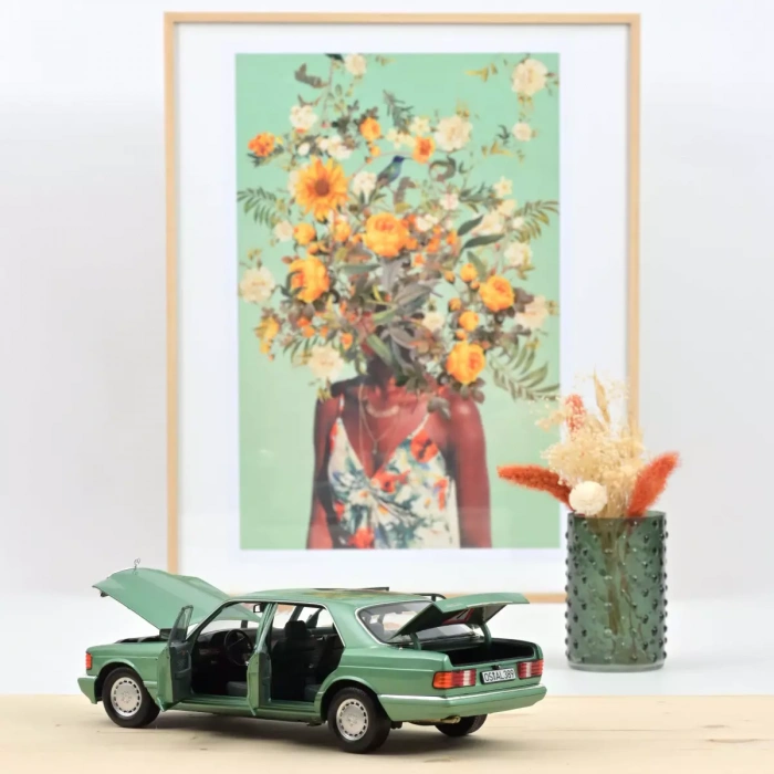 Norev 183469 1/18 Mercedes-Benz 560 SEL 1991 Light Green Metallic