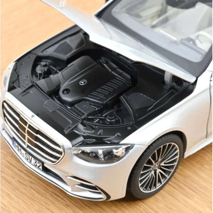 Norev 183805 Mercedes-Benz S-Class AMG-Line 2021 Brilliant Silver