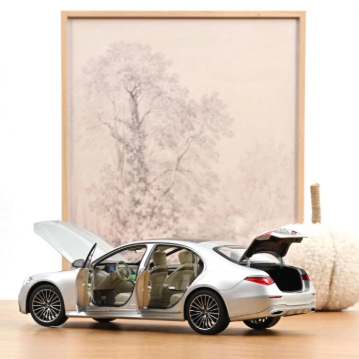 Norev 183805 Mercedes-Benz S-Class AMG-Line 2021 Brilliant Silver