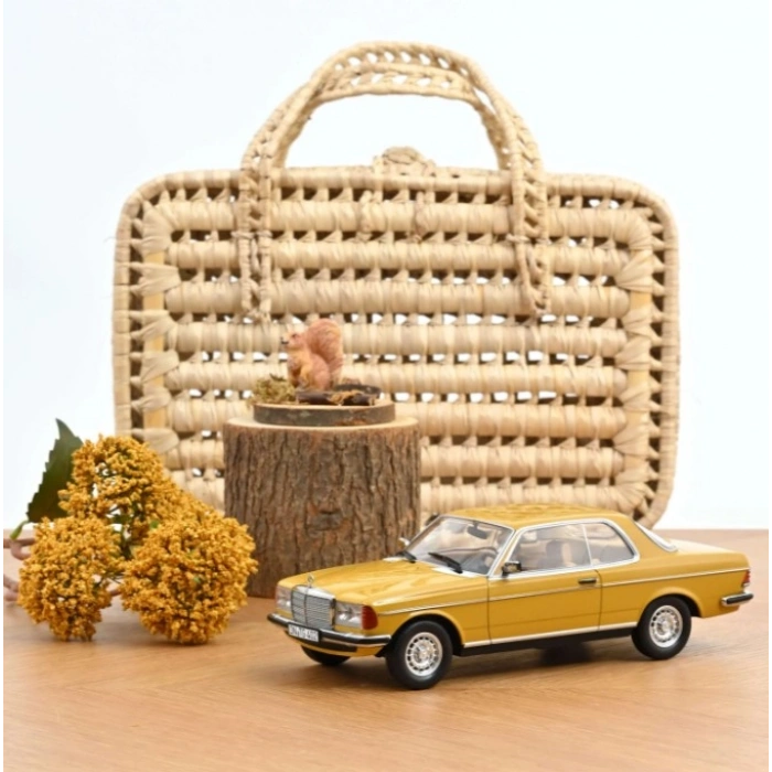 Norev 183985 1/18 Mercedes Benz 280 CE (C123) 1980 Sahara Yellow
