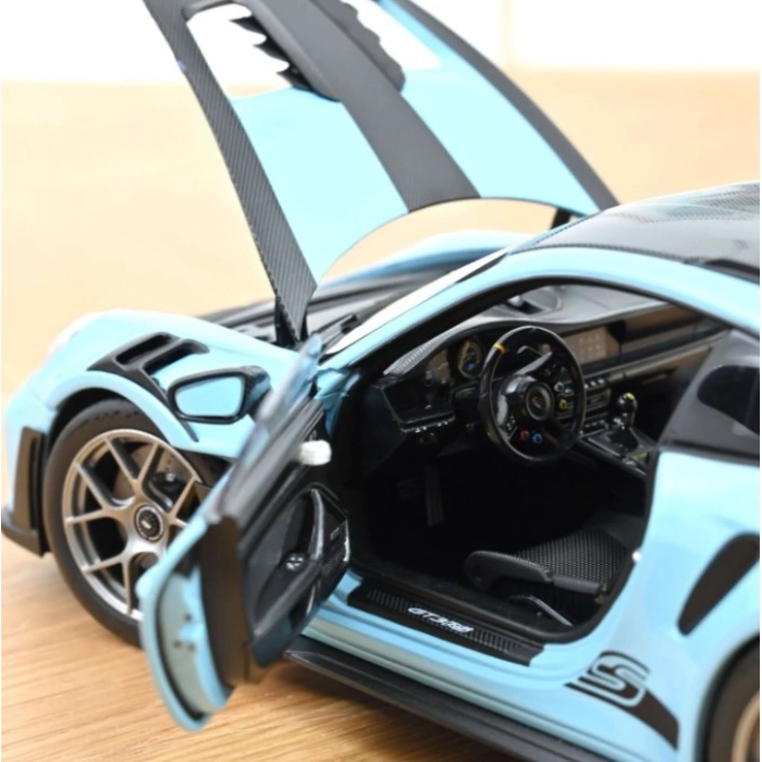 Norev 187367 1/18 Porsche 911 GT3 RS, Weissach Pack 2022 Light Blue