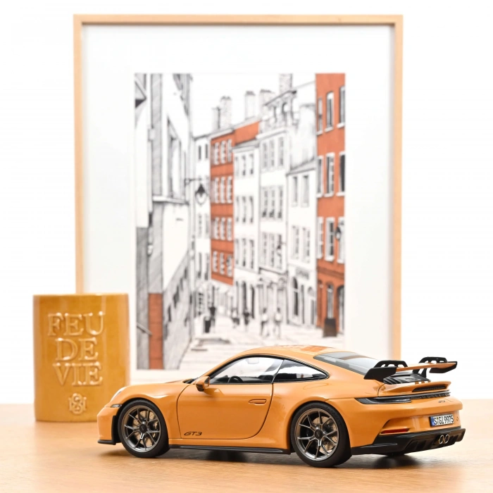 Norev 187387 1/18 Porsche 911 GT3 2021 Bahama Yellow