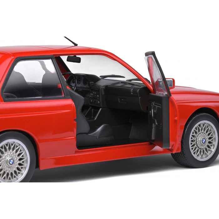 SOLİDO 1/18 BMW E30 M3 – RED – 1986