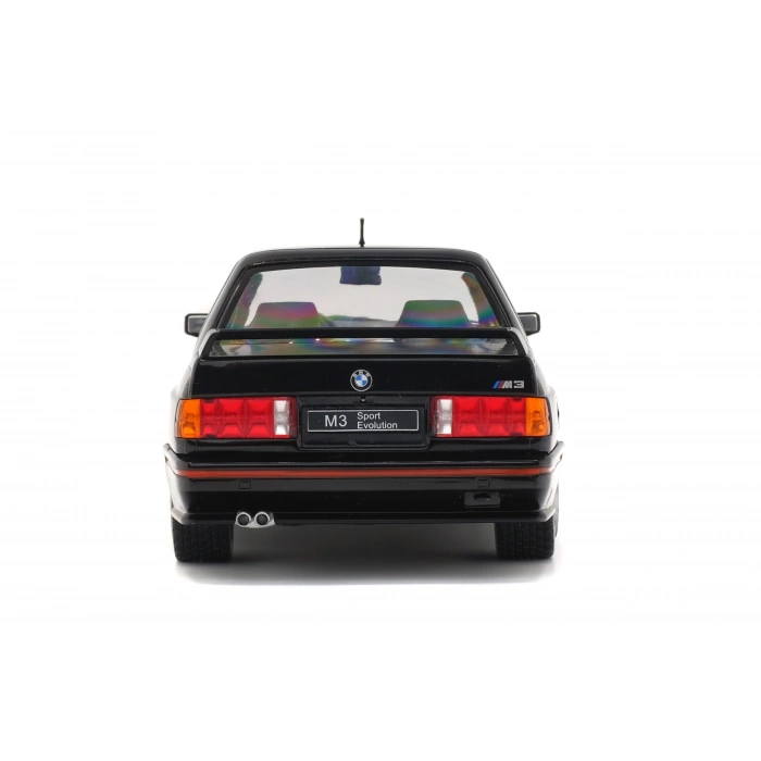 SOLİDO 1/18 BMW E30 SPORT EVO BLACK 1990