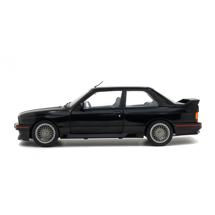 SOLİDO 1/18 BMW E30 SPORT EVO BLACK 1990