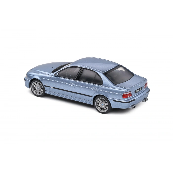 Solido 1/43 BMW M5 E39 – Silver Water blue – 2000
