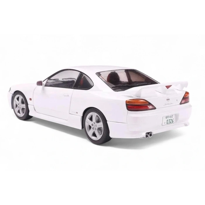 Solido S1812201 1/18 Nissan Silvia S15 Spec-R Aero – Aspen White – 1999
