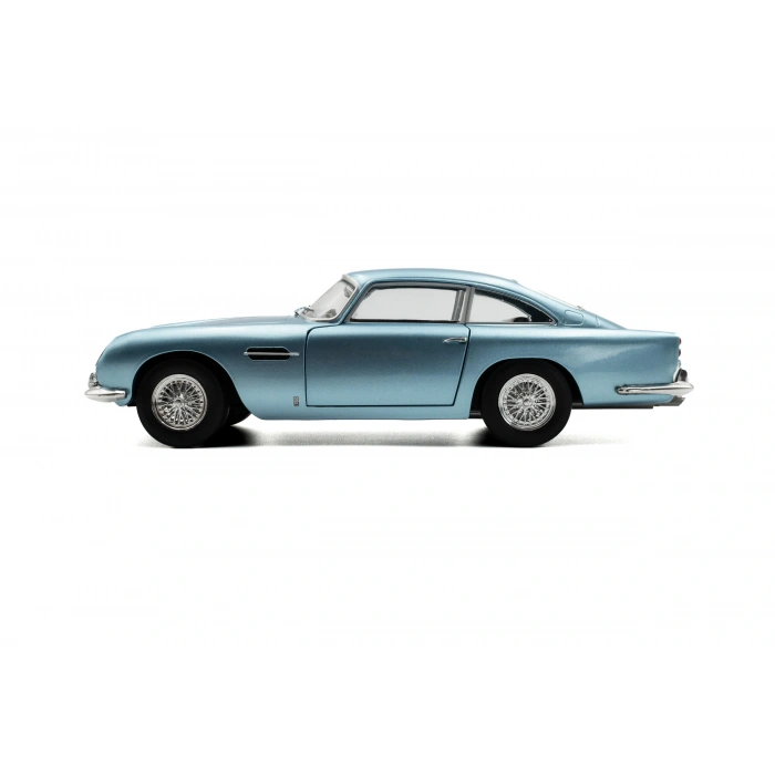 Solido S1807104 1/18 Aston Martin DB5 – Light Metallic Blue – 1964