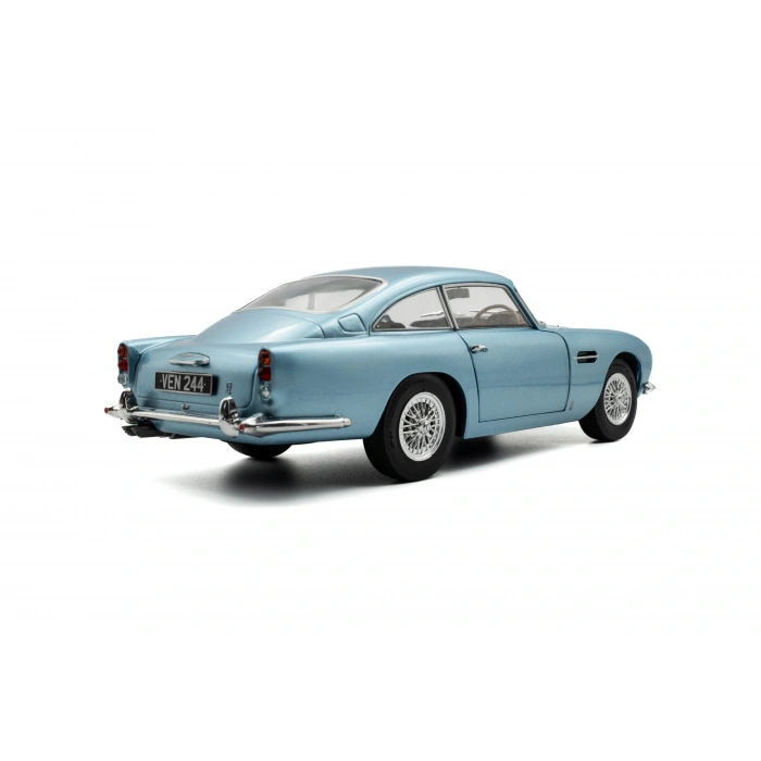 Solido S1807104 1/18 Aston Martin DB5 – Light Metallic Blue – 1964