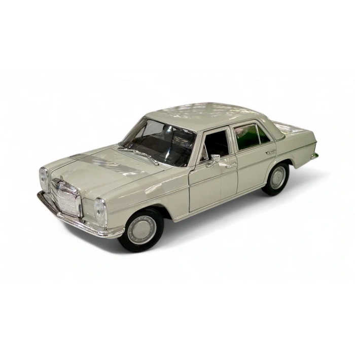 Welly 1/24 Mercedes-Benz 220