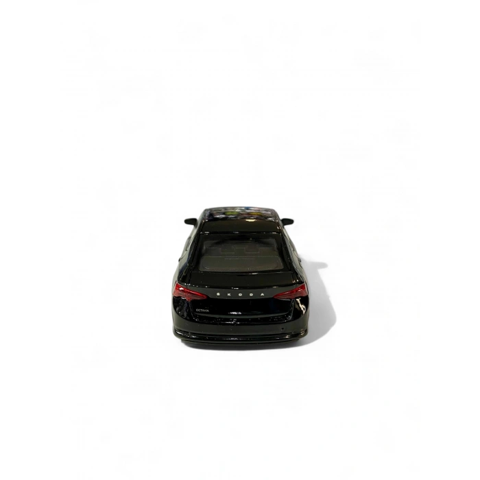 Welly 1/36 Skoda Octavia Siyah (Çek Bırak)