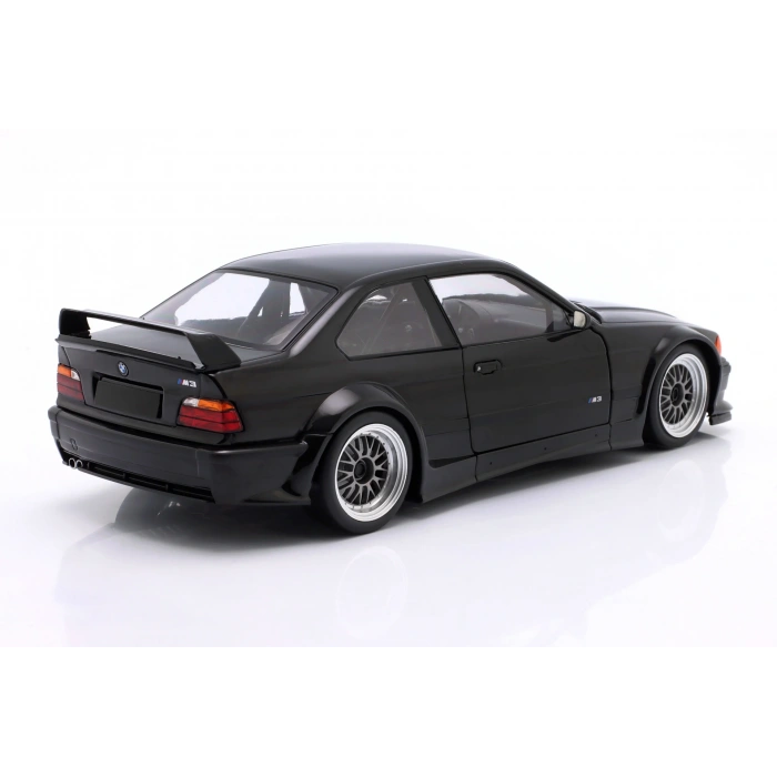 WERK83 W18051002 1/18 BMW M3 E36 GTR Plain Body Version Black