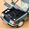 Norev 183952 1/18 Mercedes-Benz 230 E 1990 Night Green Metallic